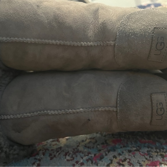 UGG grey Boots - Picture 2 of 5